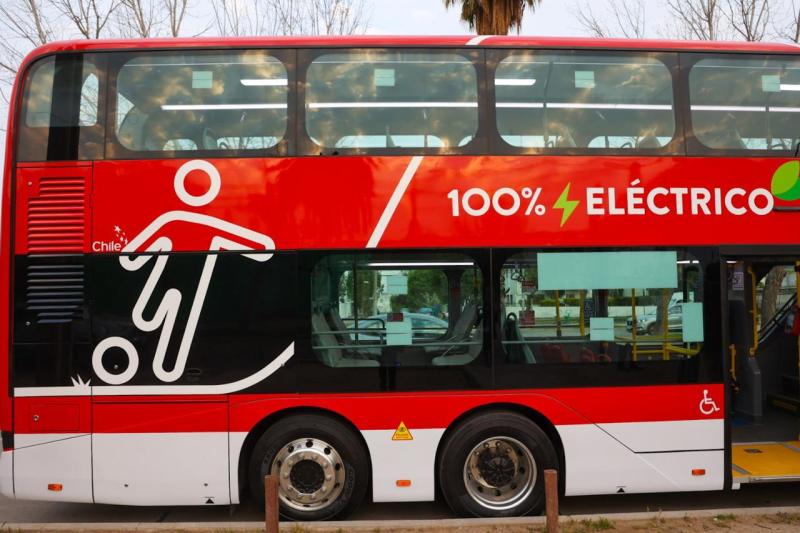 Incorporan nuevos buses de dos pisos: estas son las comunas beneficiadas - Ministerio de Transportes