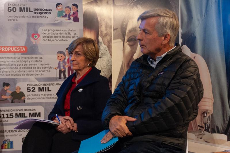 Agencia Uno - Harold Mayne-Nicholls y Evelyn Matthei