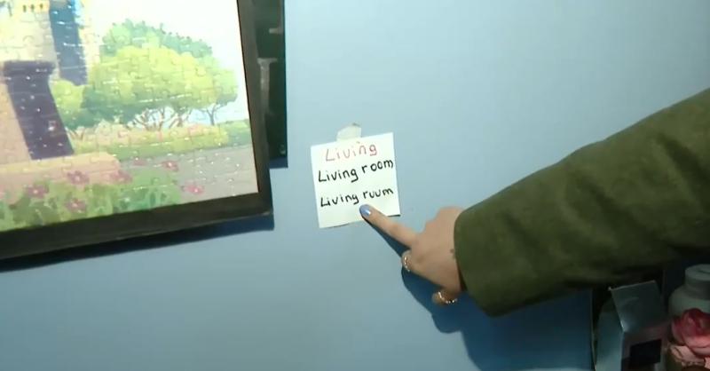 T13 - Niño chileno solo habla inglés