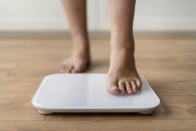 Fármaco chileno para la obesidad reduce grasa sin la pérdida de masa muscular - referencial freepik