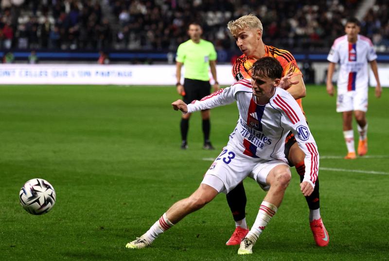 AFP - Olympique y Paris FC en el estadio Jean-Bouin