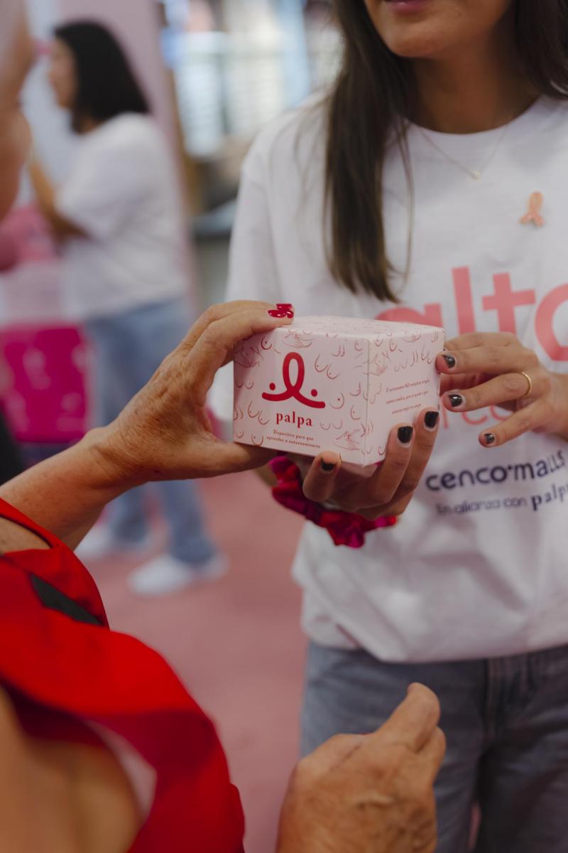 Cenco Malls cumple más de una década promoviendo la detección temprana del cáncer de mama