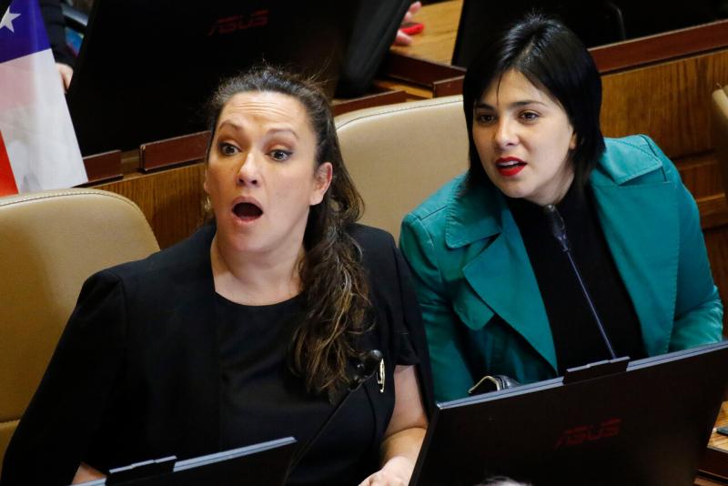 Agencia UNO - Marisela Santibáñez y Karol Cariola