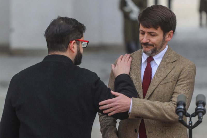 Agencia Uno - Presidente Boric y exministro Pardow