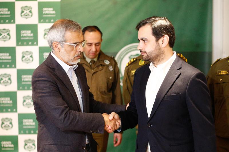 Kaiser cuestiona defensa de ministro Gajardo a Luis Cordero por caso Bernarda Vera: "Le exijo que guarde silencio" - Agencia Uno