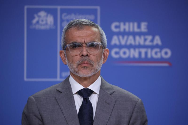 Aton- Ministro de Seguridad Pública, Luis Cordero