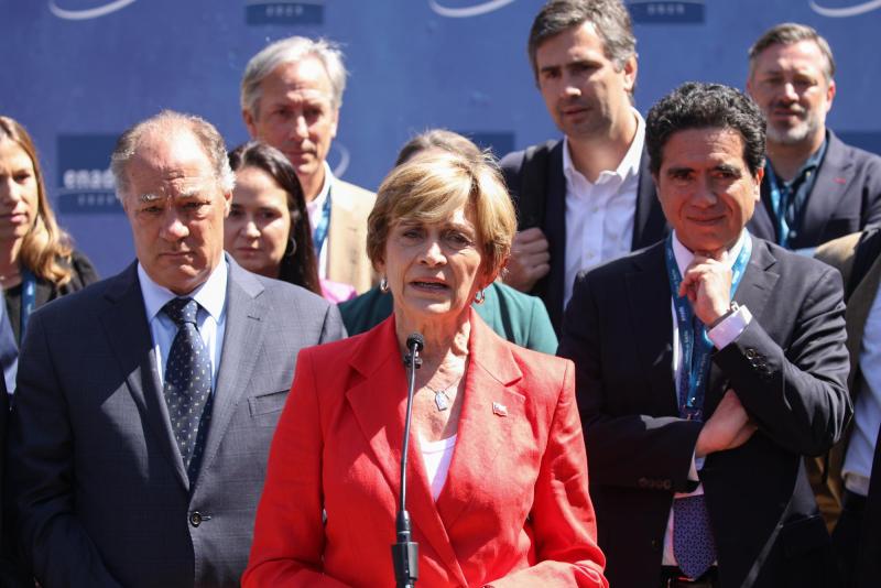 Aton- Evelyn Matthei respondió a dichos de Ruth Hurtado