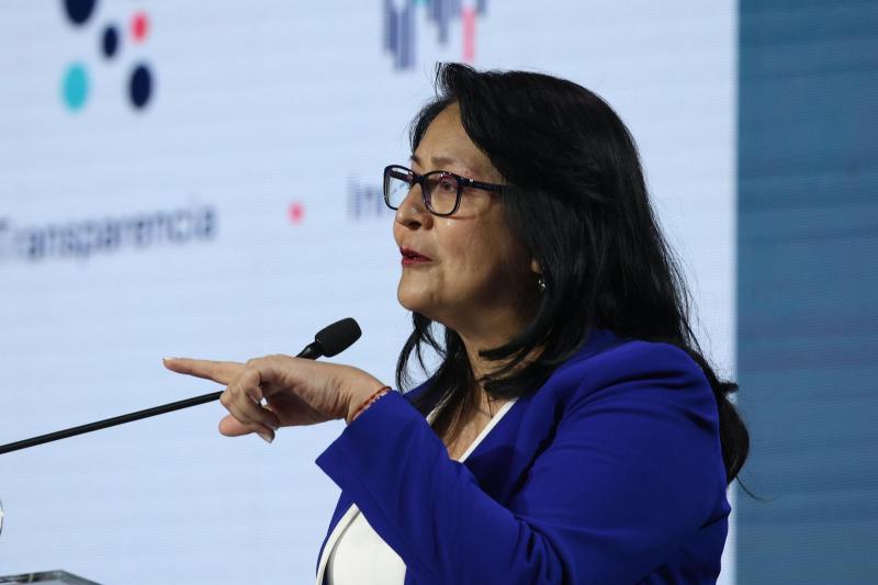 Aton- Dorothy Pérez durante su intervención en Enade 2025