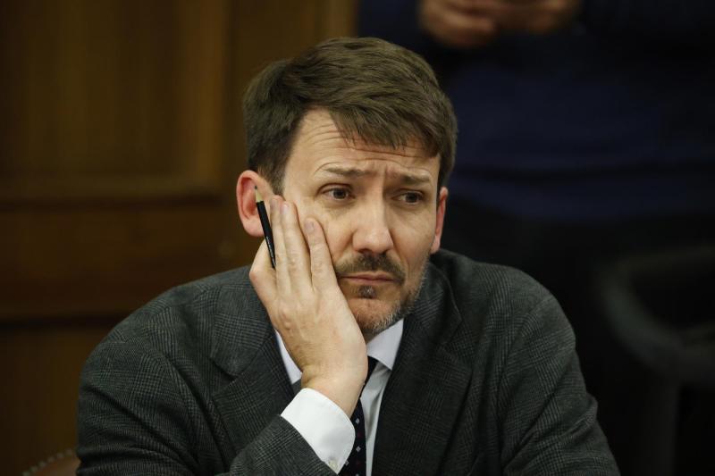 Aton- Exministro Diego Pardow