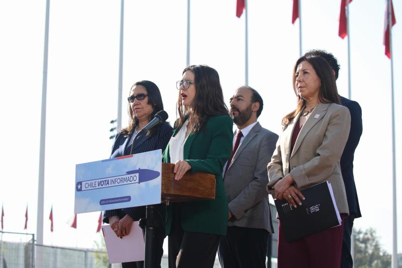 Aton- Gobierno lanzó campaña "Chile Vota Informado"