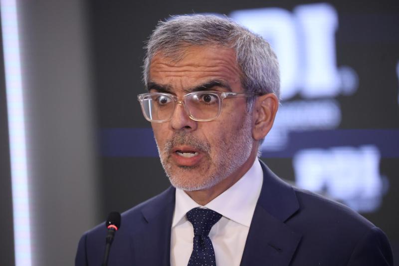 Aton- Ministro de Seguridad Pública, Luis Cordero