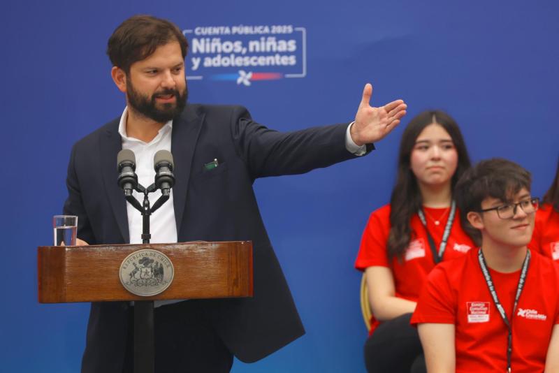 Aton- Presidente Gabriel Boric