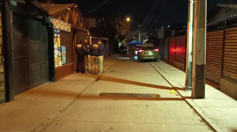 Hombre muere tras recibir disparo en Conchalí: PDI investiga posible enfrentamiento