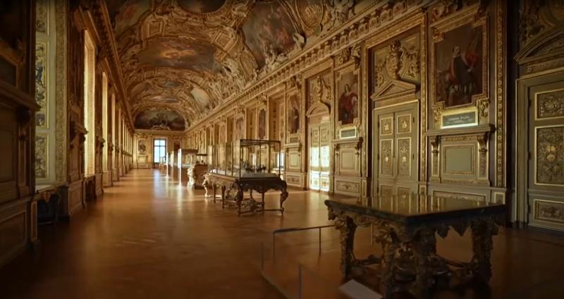 Dos hombres detenidos en Francia por el robo de joyas en el Louvre - AFP