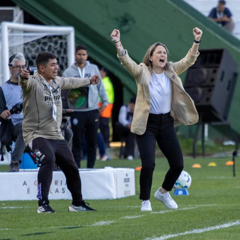 Tatiele Silveira - Instagram