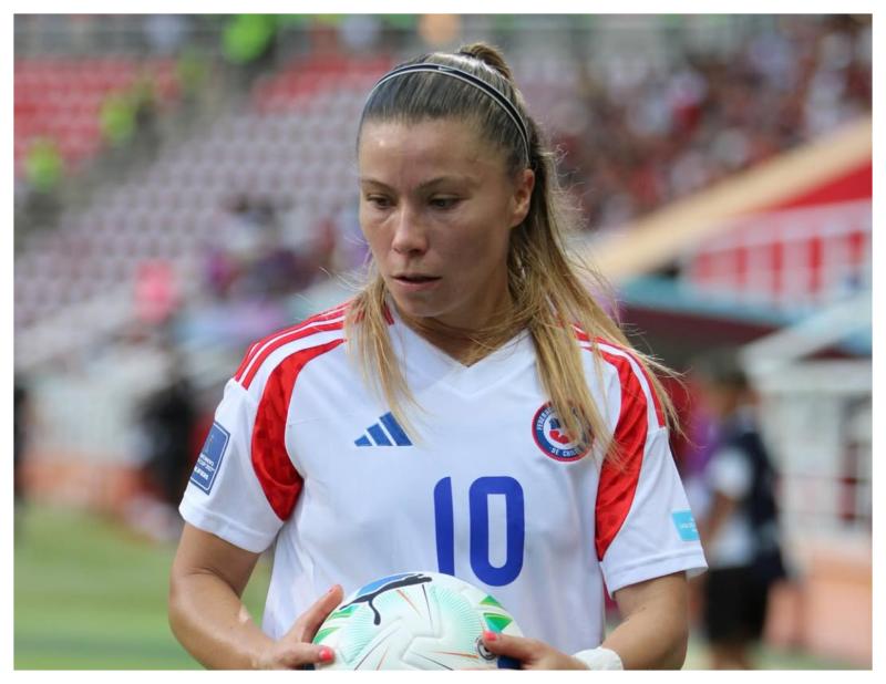 Yanara Aedo - La Roja Femenina (@laroja)