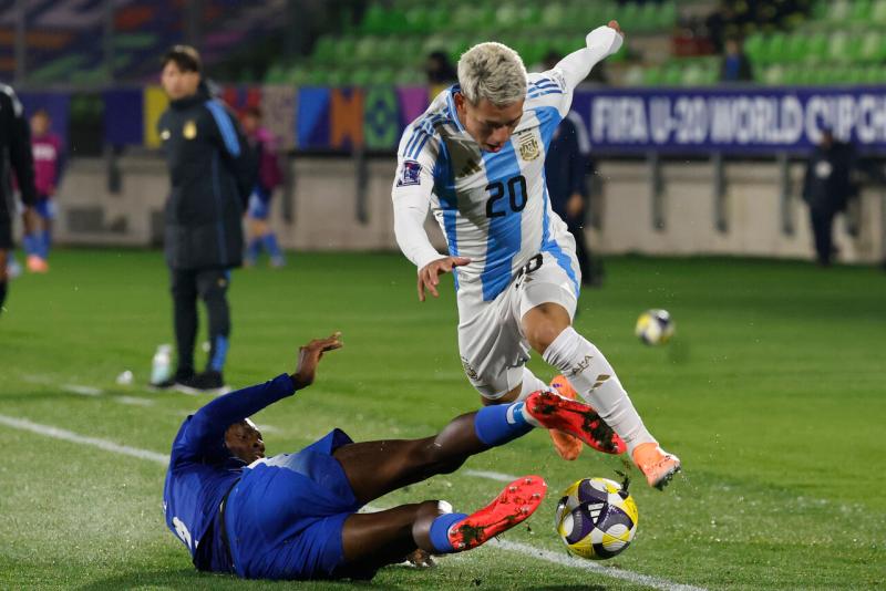 Photosport - Gianluca Prestianni de Argentina Sub 20