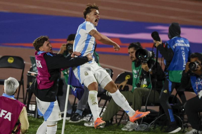 Argentina se ilusiona con la gran final - Photosport