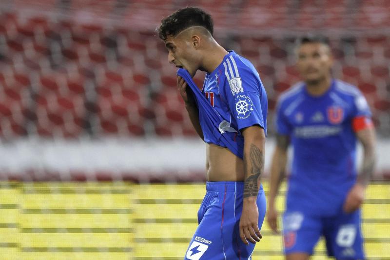 Hubo piedrazos antes de Universidad de Chile vs. Lanús | Photosport