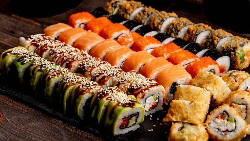 Freepik - Sushi