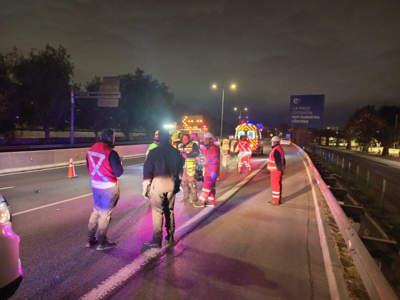 T13 - Mujer muere atropellada en Costanera Norte: Habría intentado cruzar por zona no habilitada | Cedida