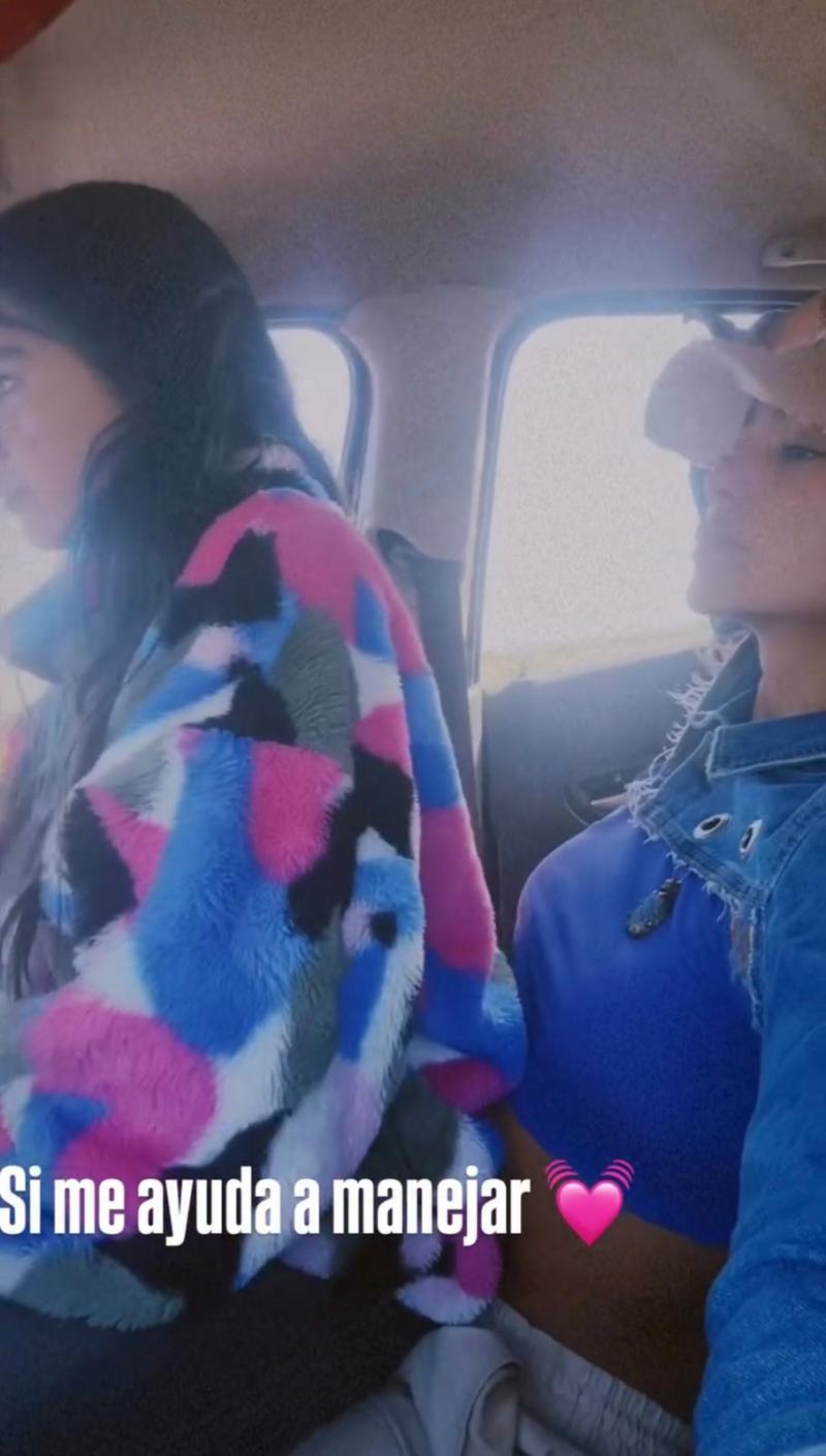 Instagram - Camila Recabarren y su hija