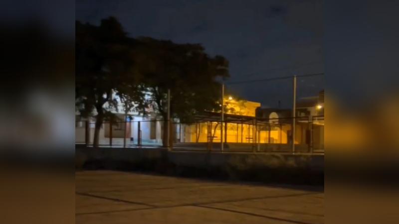 @BomberosMurcia - Celebración en colegio dejó parlantes encendidos con canción del cumpleaños toda la noche