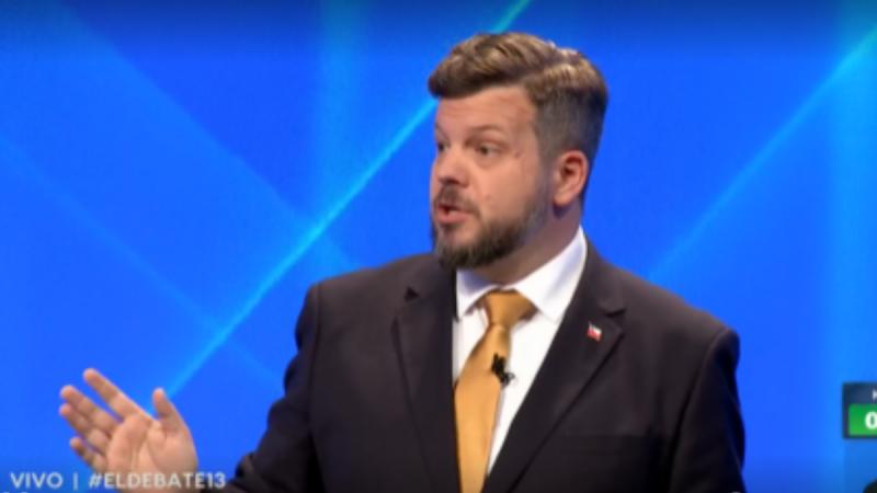 Kaiser explica cómo pretende fiscalizar oferta literaria - T13