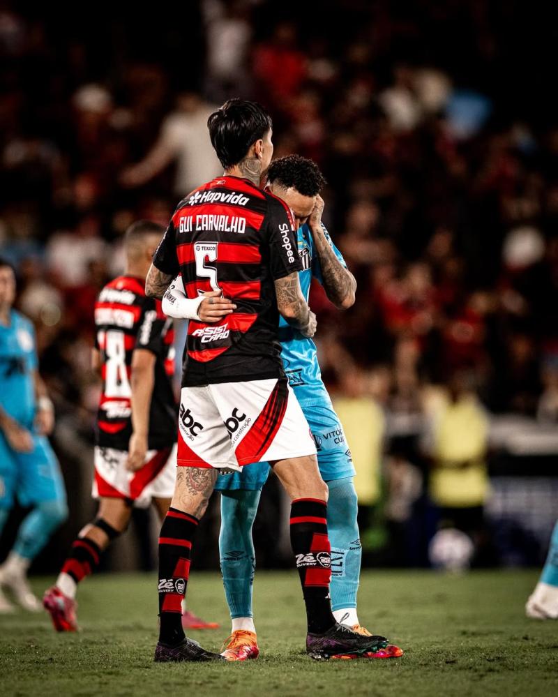 Brasileirao: Erick Pulgar figura ante el Santos de Neymar - Instagram