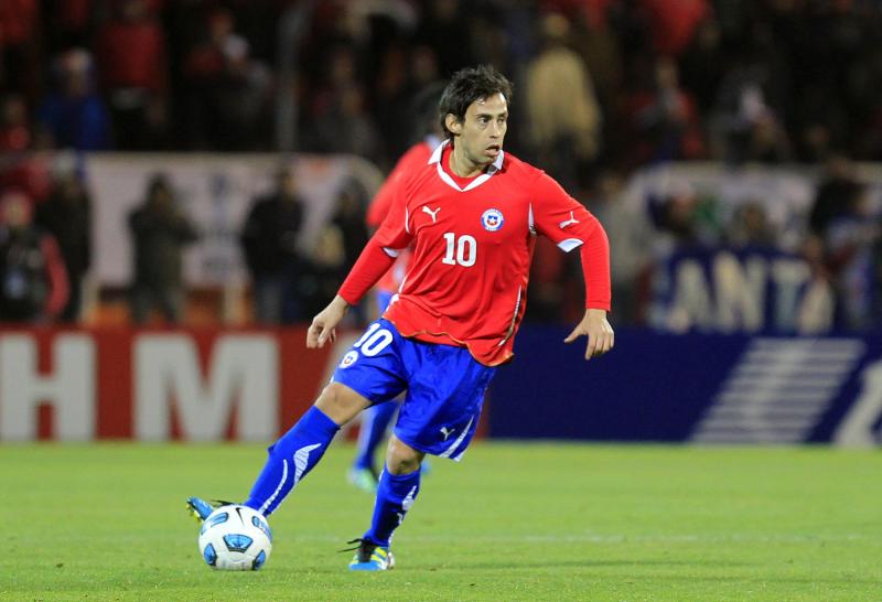 Jorge Valdivia sólo podrá jugar un tiempo en el partido 'Rojo Histórico' - Agencia Uno