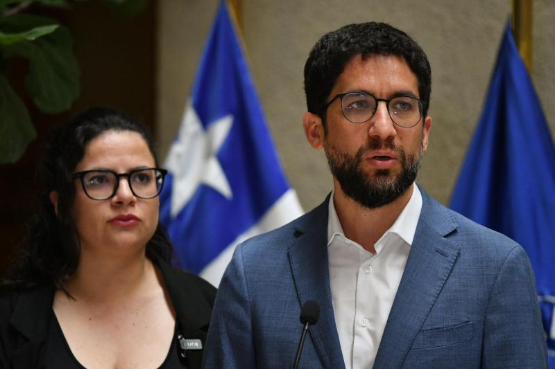 Agencia Uno- Ministros Orellana y Boccardo valoraron avance de proyecto de Sala Cuna