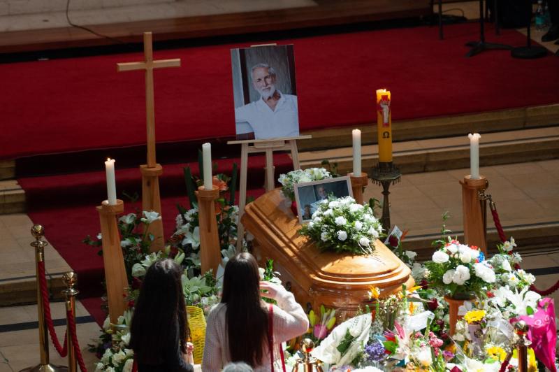 Agencia Uno - Velorio de Héctor Noguera