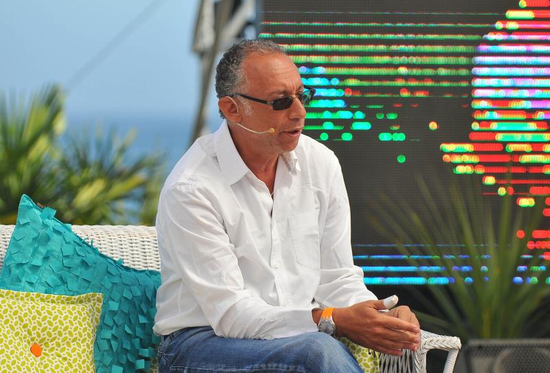 Agencia UNO - Mauricio Israel estalla contra Júlio César Rodríguez: "Eres un poco hombre"