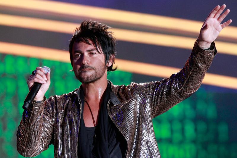 Agencia UNO - ¿Qué te pareció?: Revive AQUÍ a Dua Lipa cantando "El Duelo" de La Ley