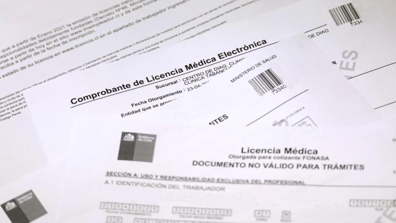 Aton - Más de 13 mil millones defraudados: médico queda en prisión preventiva por emisión masiva de licencias falsas