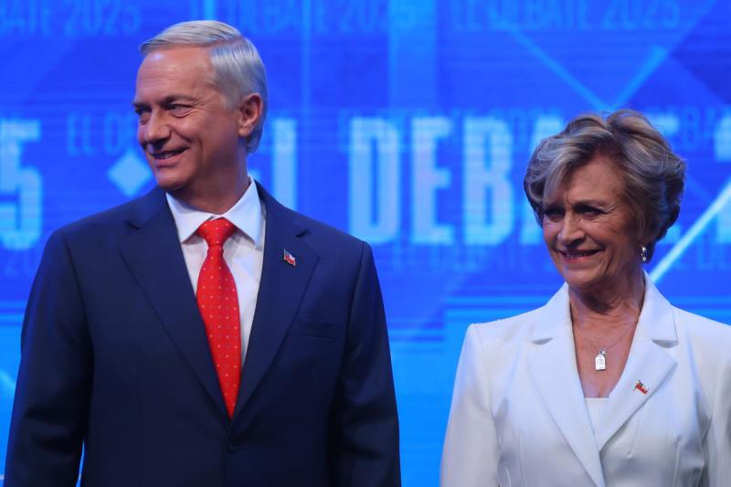 Aton- José Antonio Kast y Evelyn Matthei