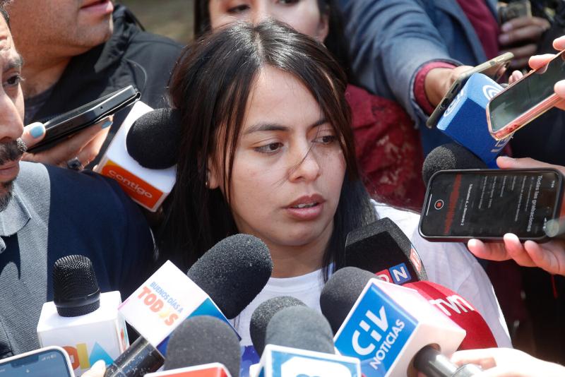 Aton - Cristal, hermana de Krishna Aguilera