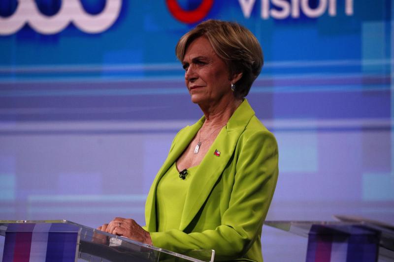 Aton- Evelyn Matthei