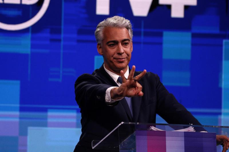 ME-O toma distancia de Maduro y lo califica como “dictador” - Aton