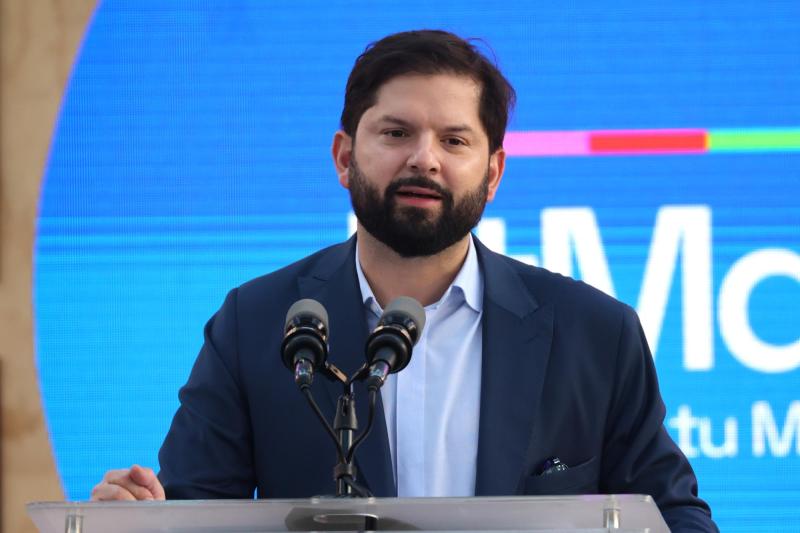 Aton- Presidente Gabriel Boric