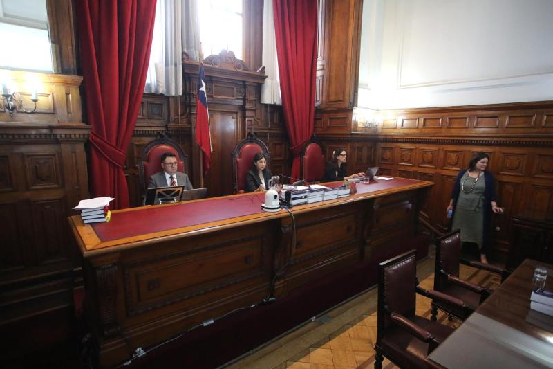 Corte de Santiago mantiene en prisión preventiva a Vargas, Lagos y Migueles - Aton