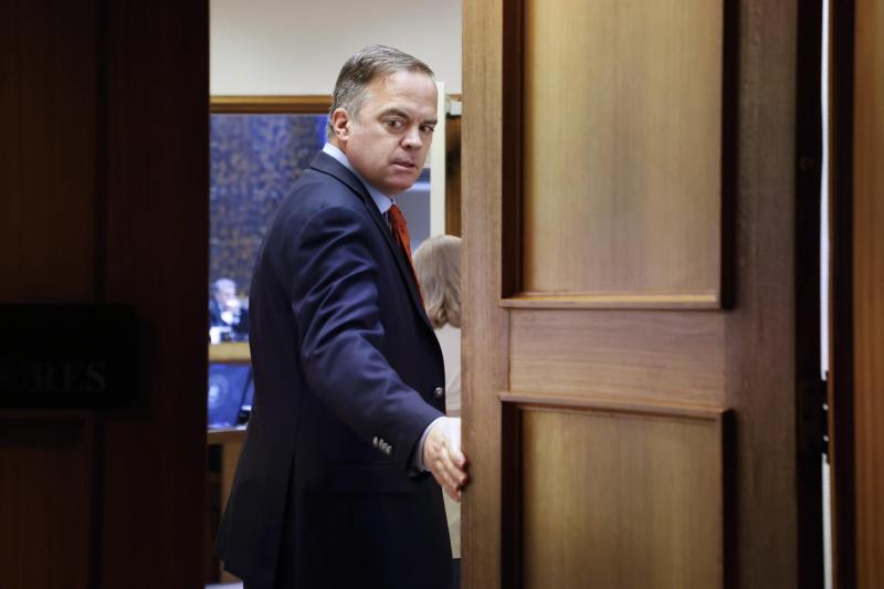 Aton- Senador Matías Walker (Demócratas)