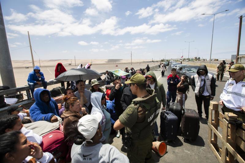 Aton - Crisis migratoria en la frontera entre Chile y Perú