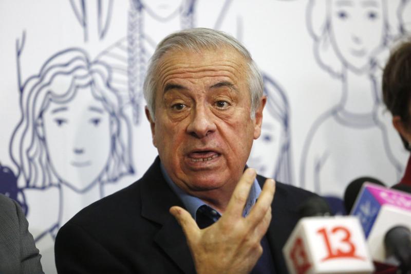 Aton- Mañalich respalda la candidatura de Matthei