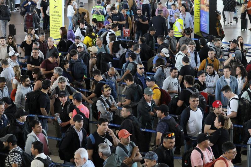 Latam confirma cancelación de vuelos - Aton