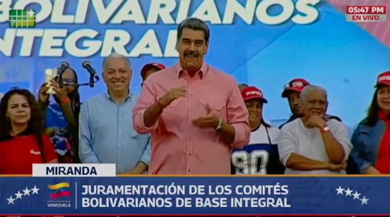 Reuters - Nicolás Maduro cantando 'Imagine'