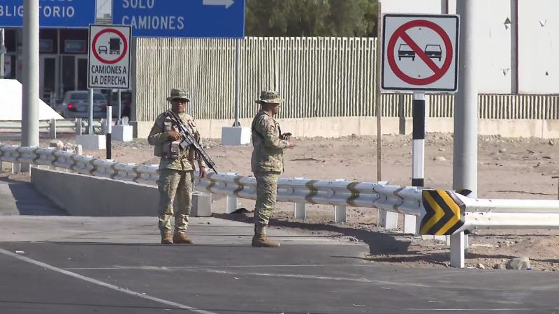 Militares en la frontera - T13