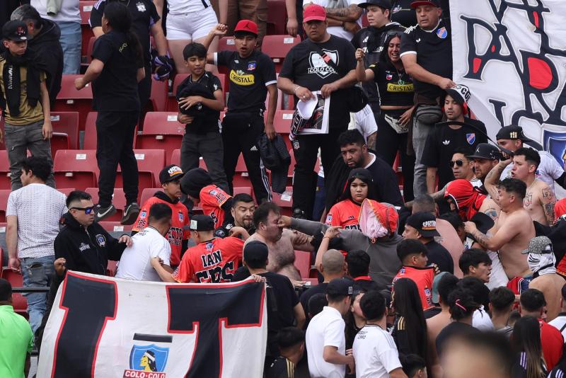 Colo-Colo se querella contra cuatro barristas por graves incidentes en partido ante Limache