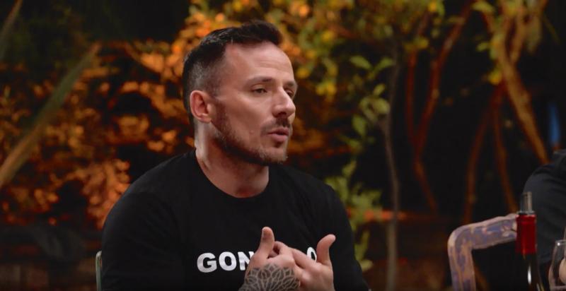 Gonzalo Egas es cuestionado en vivo por violento antecedente