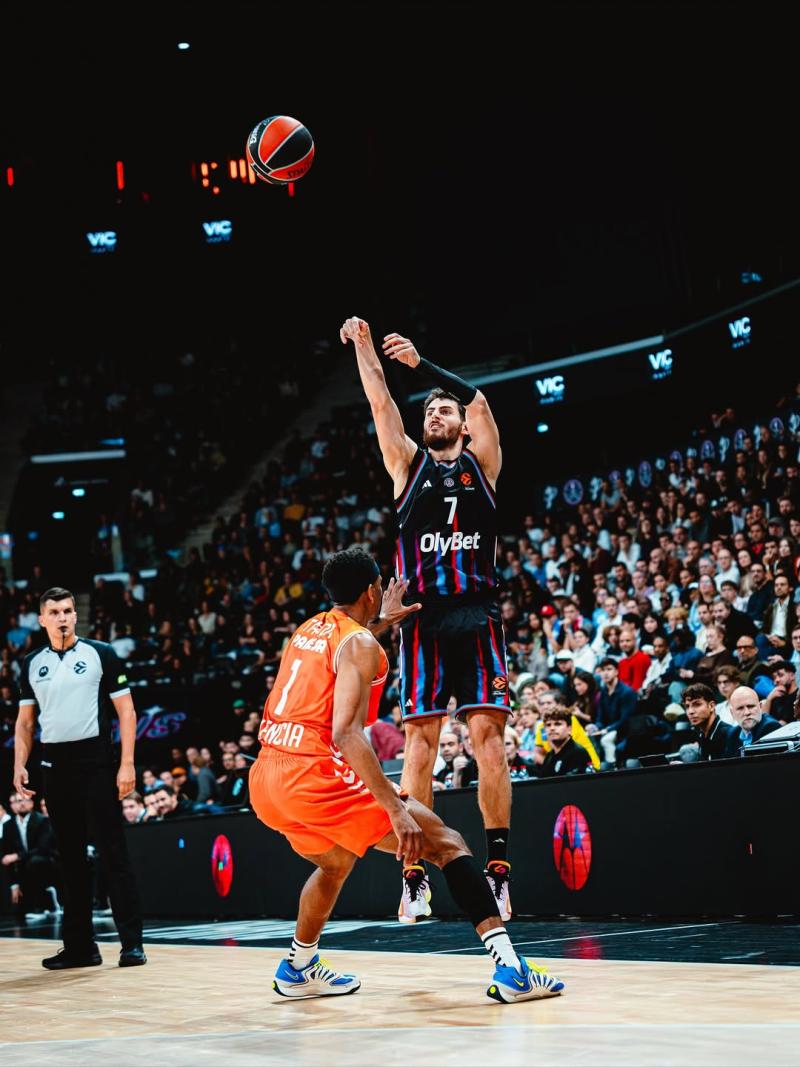 Sebastián Herrera - Instagram